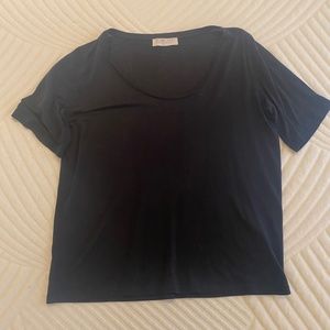 Everlane Boxy Cropped Tee